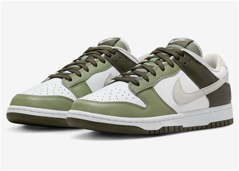 nike dunks low khaki.